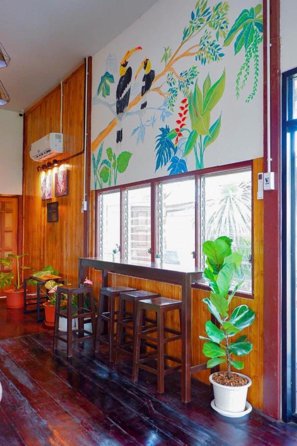 Srihome ยายศรีโฮมแอนแคมป์ปิ้ง Ban Don Tum Exterior foto