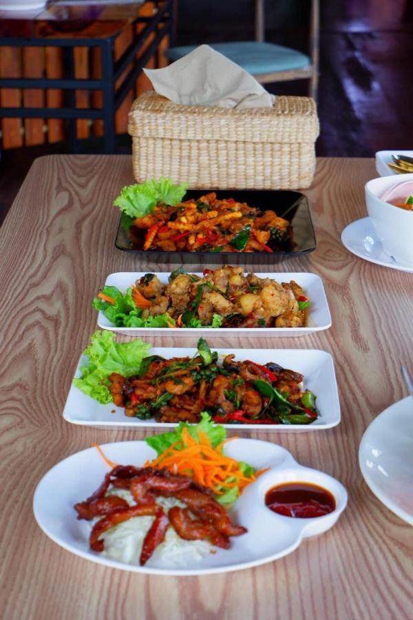 Srihome ยายศรีโฮมแอนแคมป์ปิ้ง Ban Don Tum Exterior foto